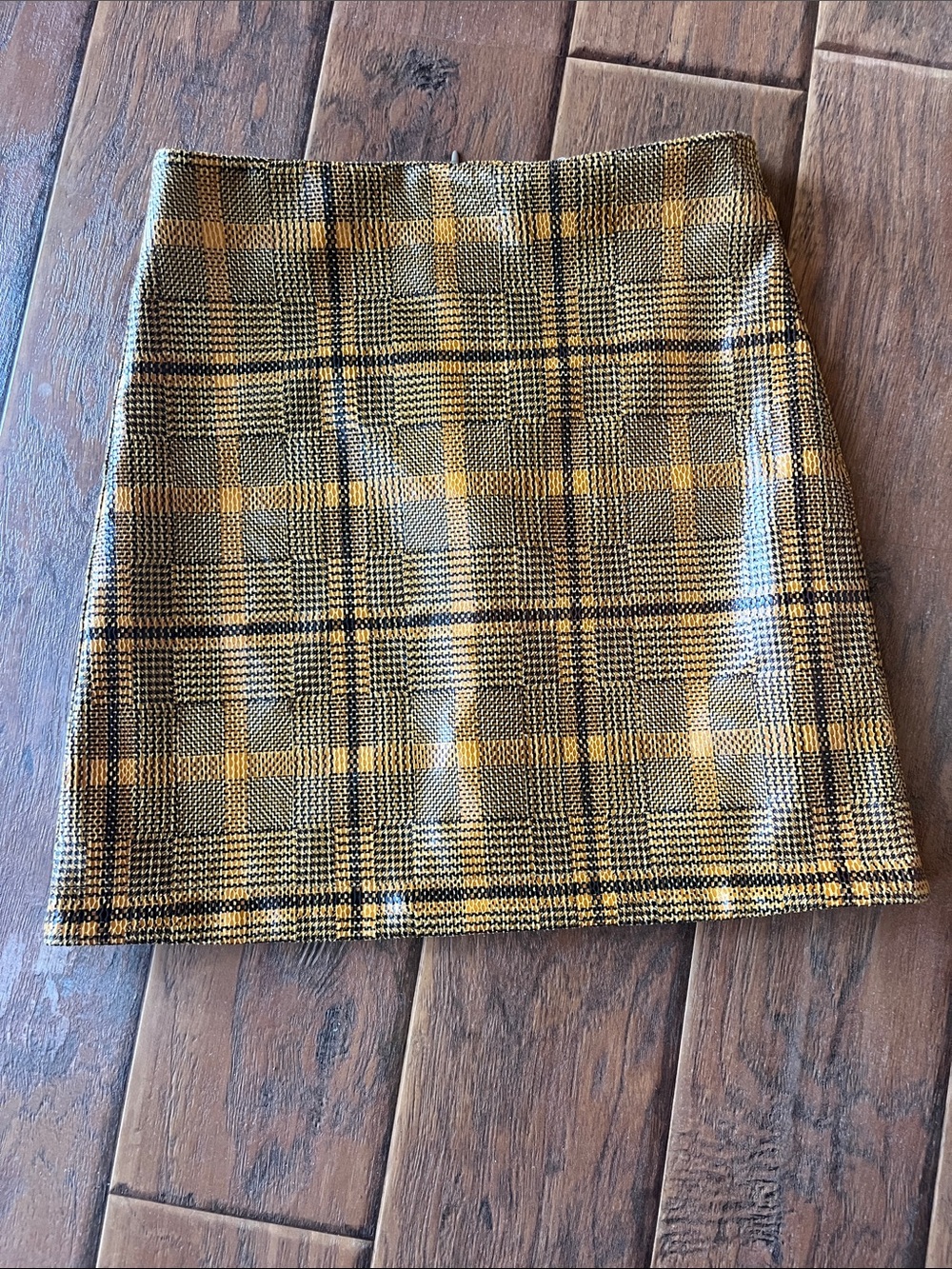 NEW ESQUALO Yellow and Black Plaid Mini Skirt -Size 4